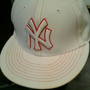 ACCESSORIES/HAT/ N.Y. CITY STYLE